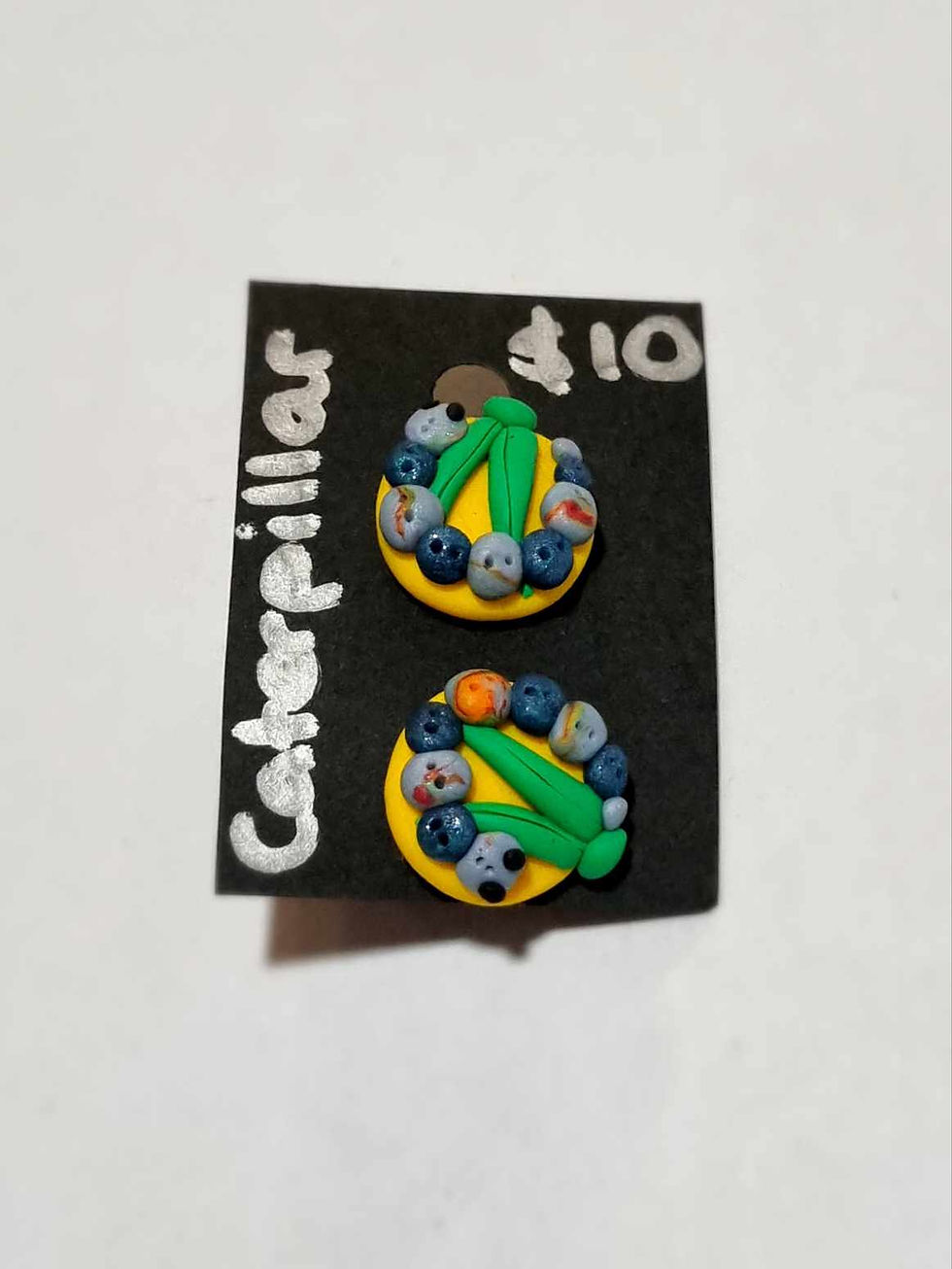 Thumbnail: Caterpillar Studs