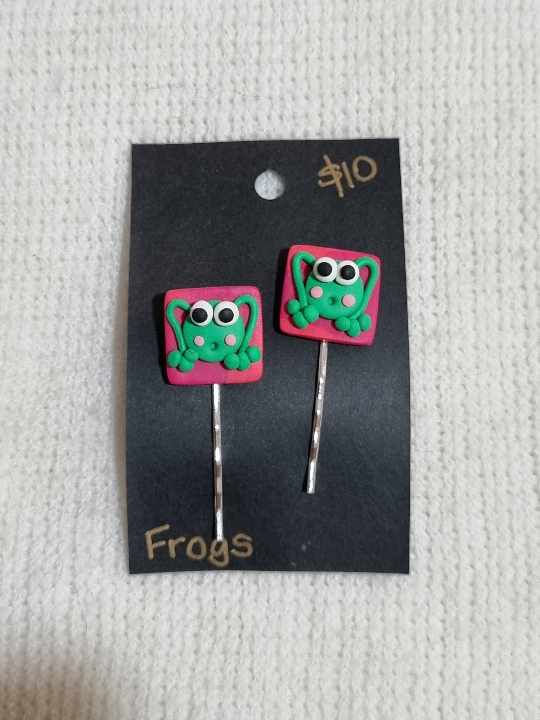 Thumbnail: Frog Hair Clips
