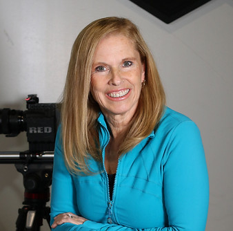 Chief Executive Officer at IndigeKin Productions - Lolly de Jonge