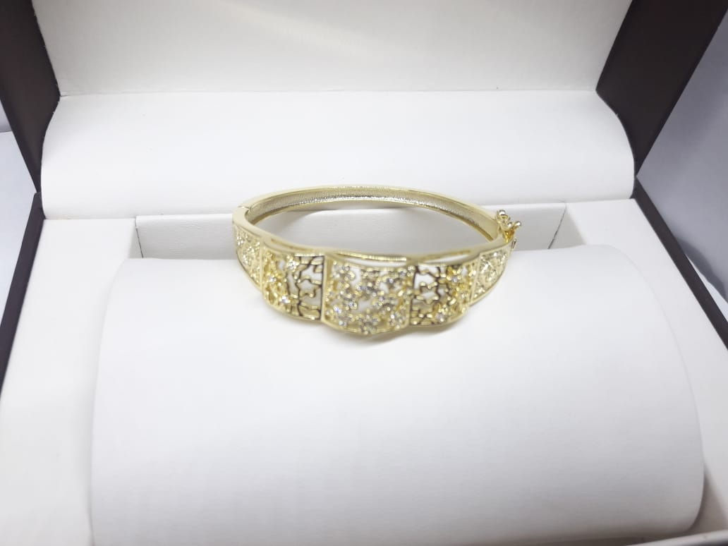 أكسسوارات راقية عالية الجودة