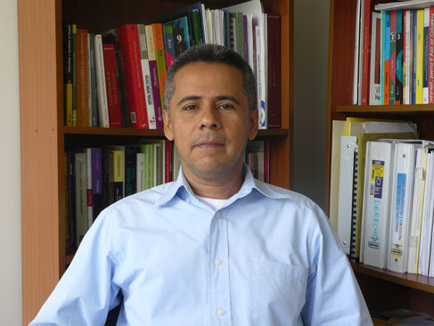 Dirección del Programa Académico Licenciatura en Filosofía y Profesional en Filosofía