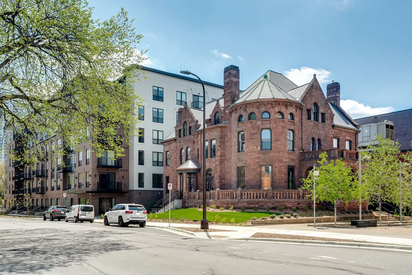 47-Spruce-Pl-Portfolio-076-1920w.webp