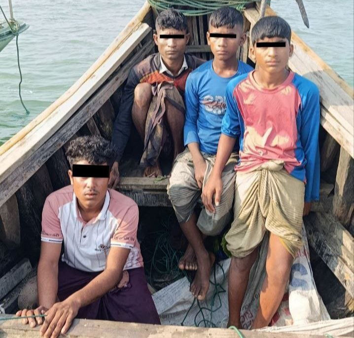 Bangladeshi fishermen who were detained by ACG (photo: APM)