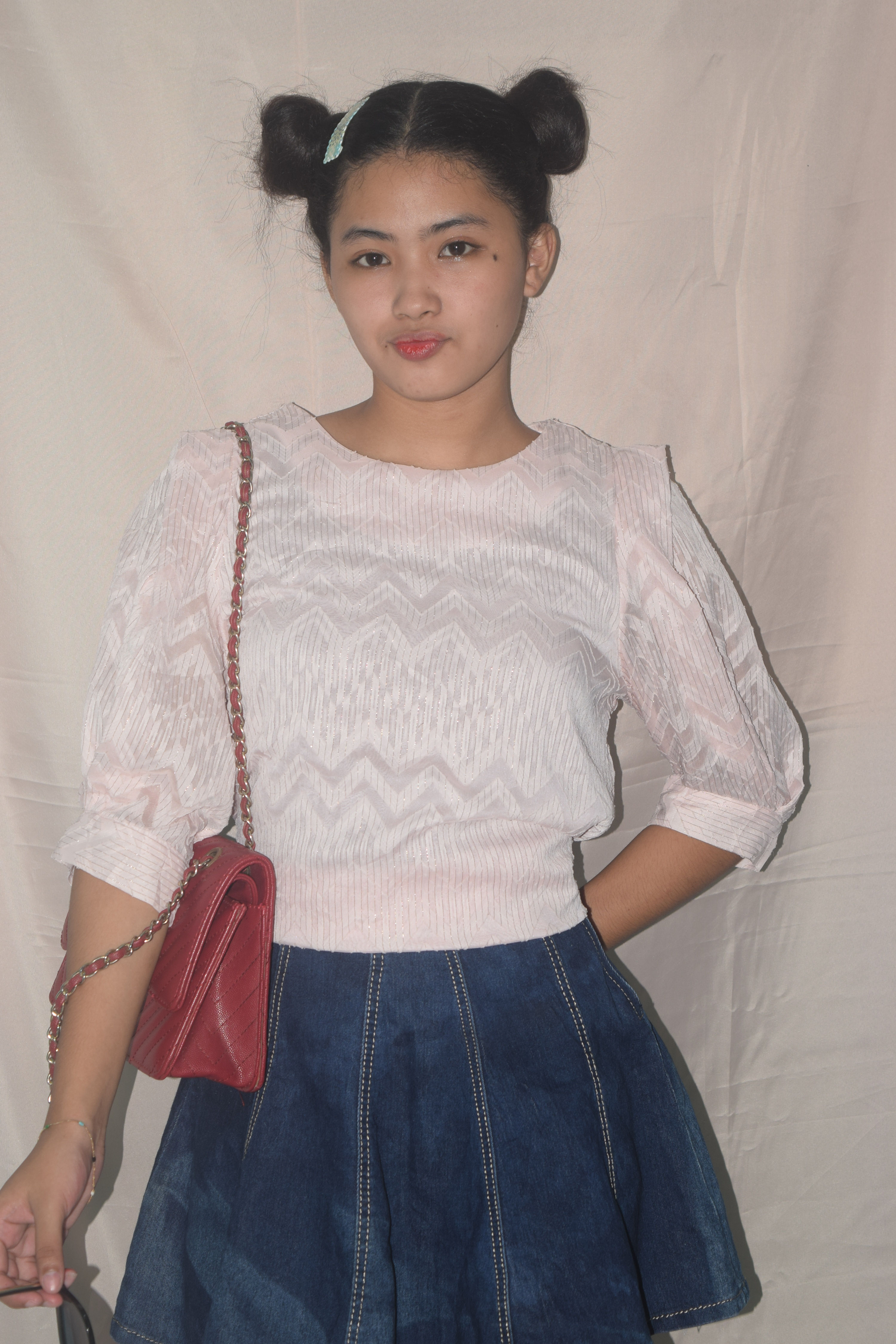 Knitted Triangular Wave Sweater