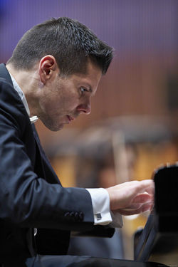 Bruno_Vlahek_photo by Jasenko Rasol HRT (1)