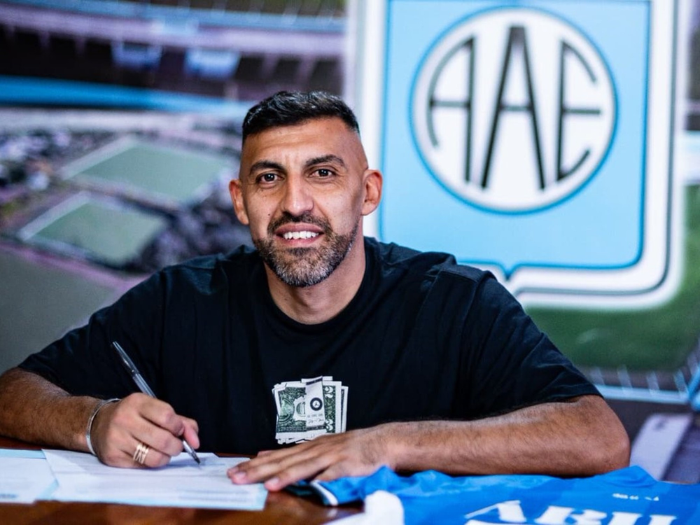 Wanchope Ábila encendió la alarma en Estudiantes: “Estoy esperando que me paguen”