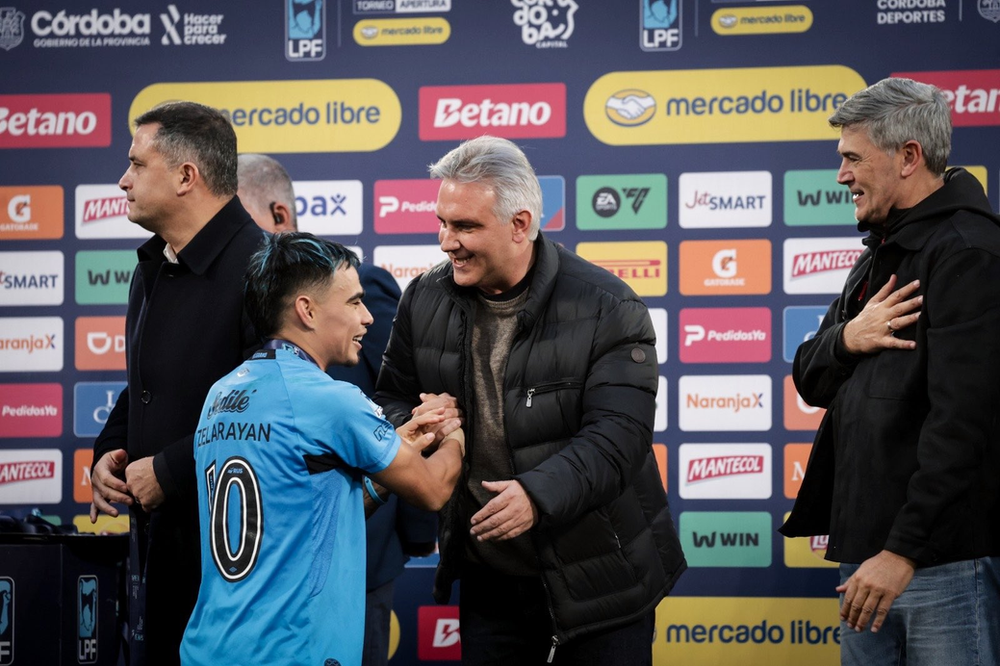 Con Llaryora presente, Belgrano hizo historia