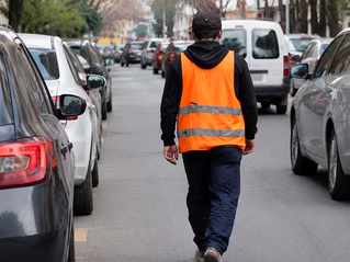 Córdoba cambia el sistema de “naranjitas” y crece la polémica por el cobro digital