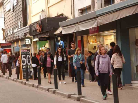 Locales vacíos y alquileres imposibles: el microcentro de Río Cuarto pierde comercios
