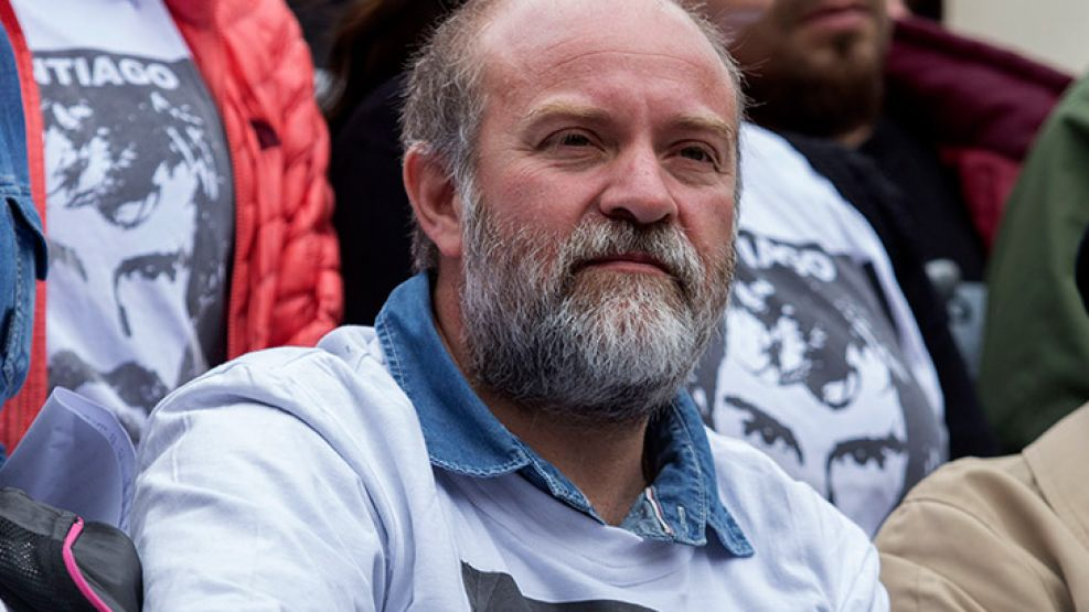 La policía intimó al hermano de Santiago Maldonado tras quejarse en redes por una multa de la caminera