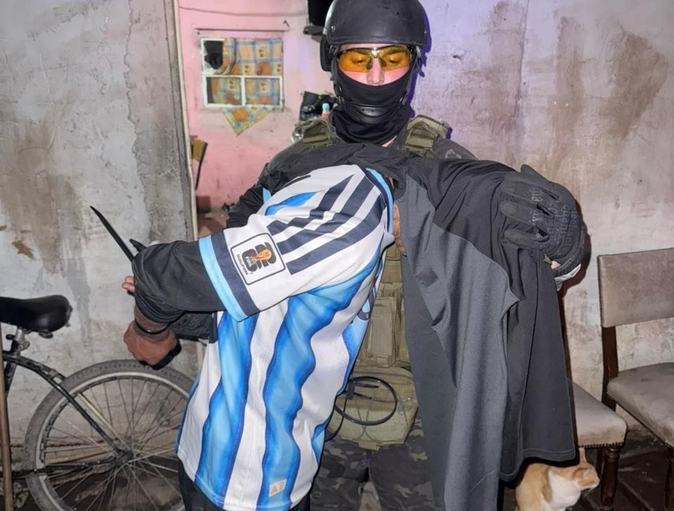 Allanamiento en barrio San Martín: secuestran droga, dinero y caen tres sospechosos