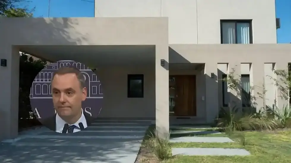 Un contratista declaró que Manuel Adorni le pagó USD 245 mil en efectivo sin recibos por obras en su casa