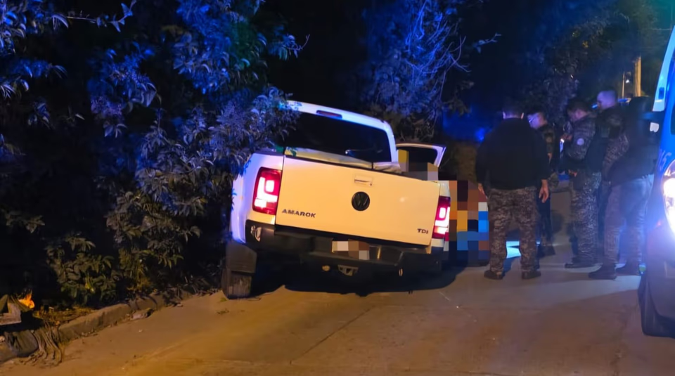 Murió un hombre tras chocar con su camioneta contra una vivienda