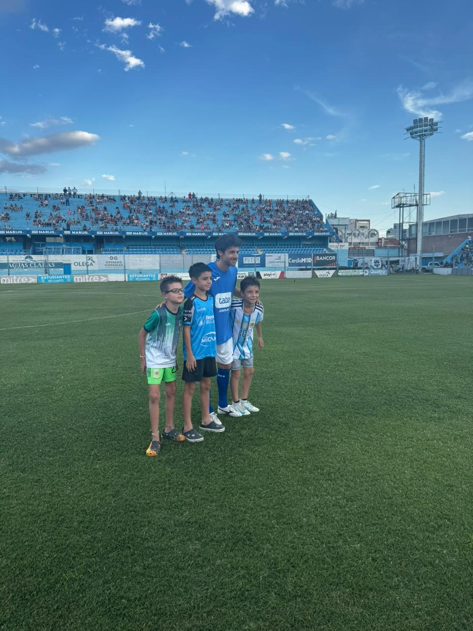 El deporte nos une: Pablo Aimar y referentes de la ciudad fueron parte del partido solidario en Río Cuarto
