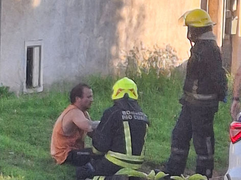 Incendio en Banda Norte: Dos personas heridas tras el fuego en una vivienda