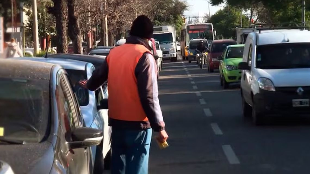 Córdoba cambia el estacionamiento y va por el fin de los “naranjitas”