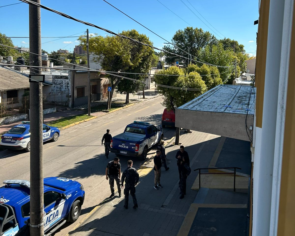 “Los chicos están asustados y llorando”: padres apuntan a un reto viral tras la amenaza en Río Cuarto