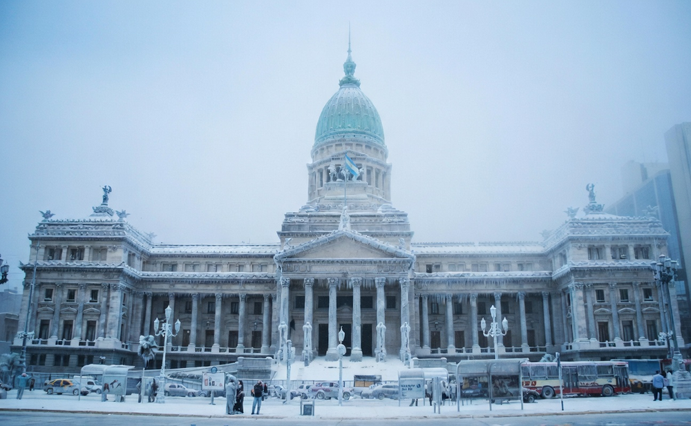 Ley de Glaciares: aprobaron la reforma de madrugada y ya hablan de judicialización