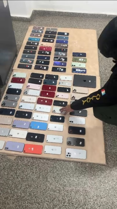 Siguieron un celular robado y encontraron un “almacén” con más de 80 teléfonos ocultos en Córdoba