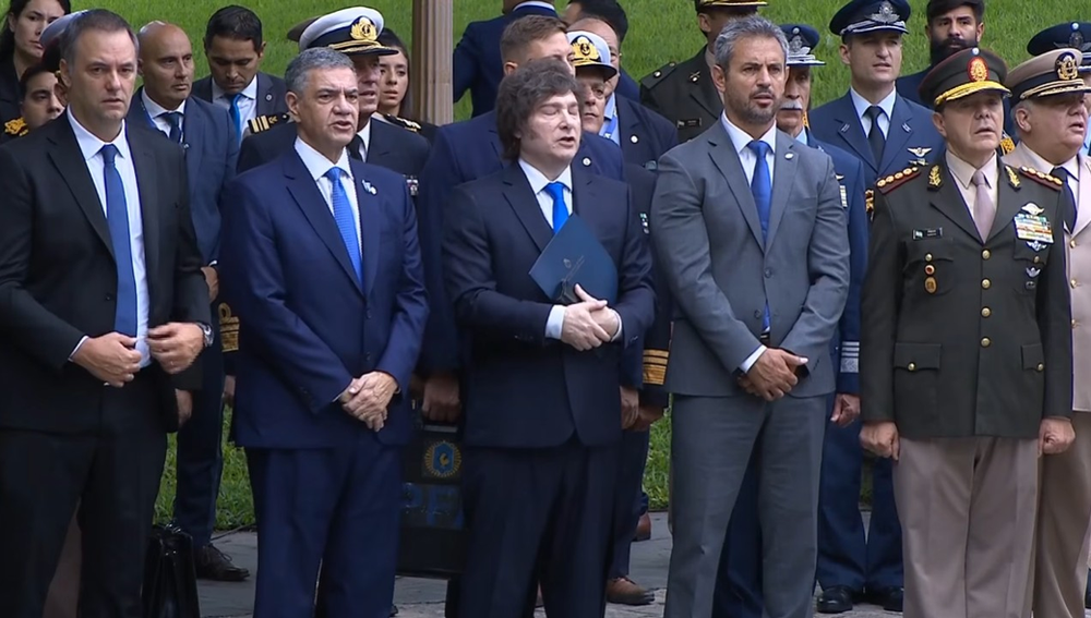 “Un país necesita fuerzas bien pagas” Milei anunció una distinción para excombatientes