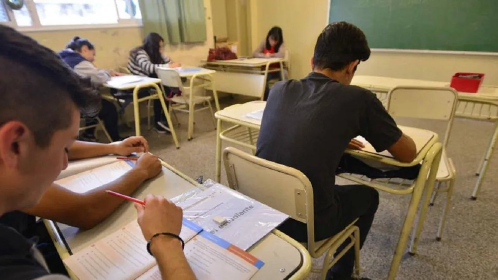 Estudiantes secundarios advierten sobre la violencia en escuelas y piden más contención