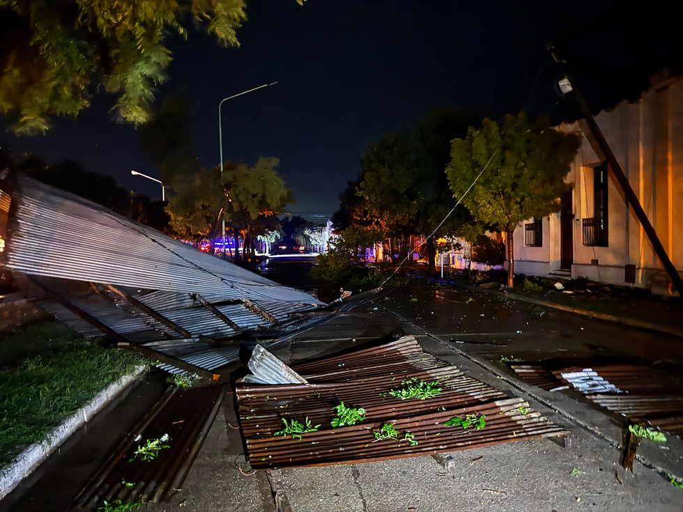 “EL PANORAMA ES DESOLADOR”: las imágenes tras el paso del temporal en Coronel Moldes