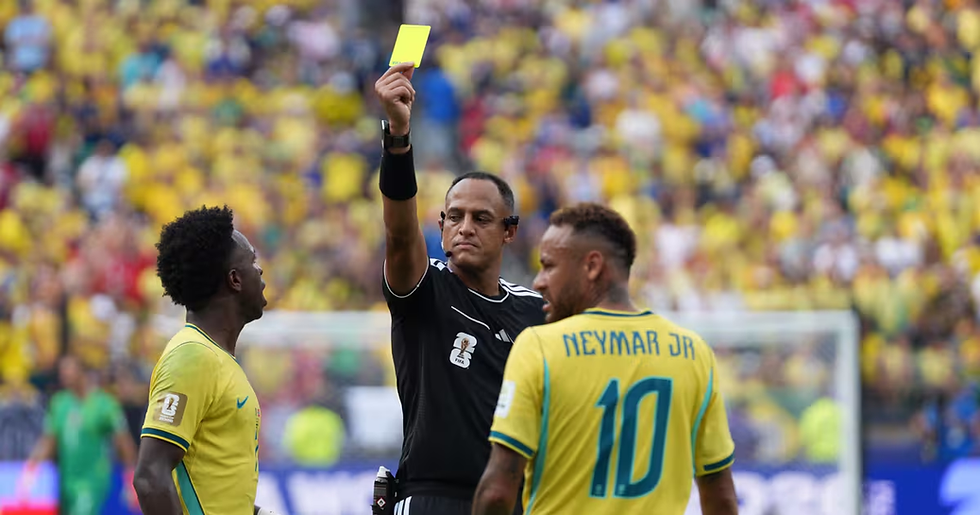 Dirigió el cruce Noruega - Brasil en los octavos de final