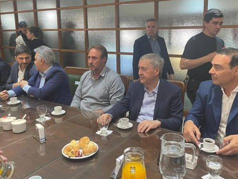 "Parches de campaña": Llaryora y Schiaretti criticaron la eliminación temporal de retenciones