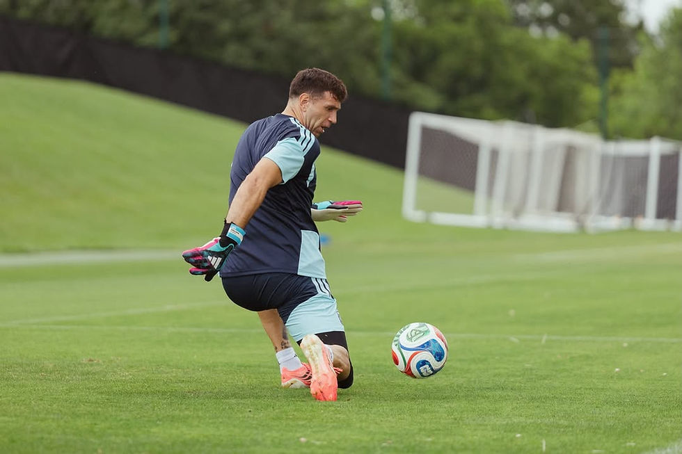 Emiliano "El Dibu" Martinez - Entrenamientos en Kansas, EEUU. Fuente: AFA