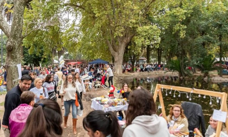 Río Cuarto recibe a más de 800 emprendedores en una fiesta que mezcla producción, reciclaje y solidaridad