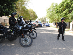 Allanaron por un robo y terminaron frente a uno de los mayores cargamentos de droga