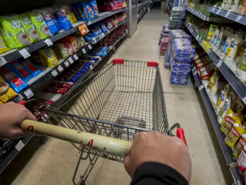 Morosidad en alza y bancos en alerta: el endeudamiento golpea al consumo en todo el país