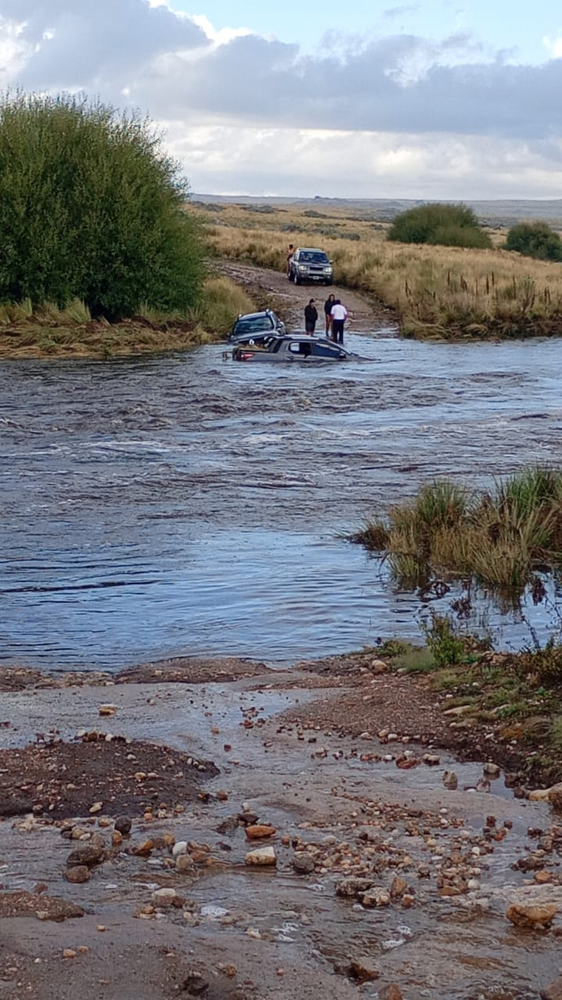 Así rescataron a docentes rurales en la Pampa de Achala que quedaron atrapados tras la crecida