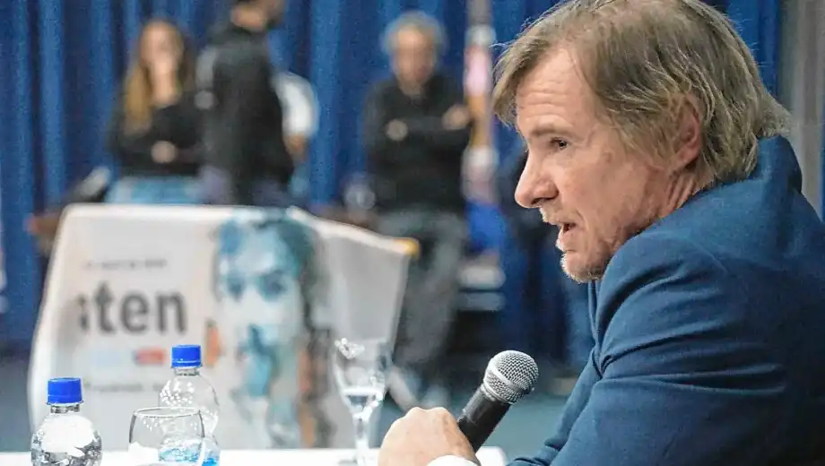 Hugo Vaca Narvaja: “El negacionismo solo puede venir de la ignorancia o del fascismo”