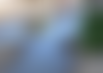 Agua acumulada y malestar: vecinos piden reparar una pérdida en plena calle