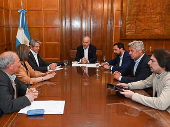 El Gobierno recibió a la Mesa de Enlace en un clima de tensión por el fin de las retenciones “cero”