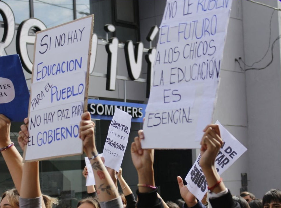 La universidad pública vuelve a las calles: Quinta Marcha Federal en Río Cuarto