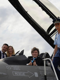 Ruidos de aviones que pasan cerca