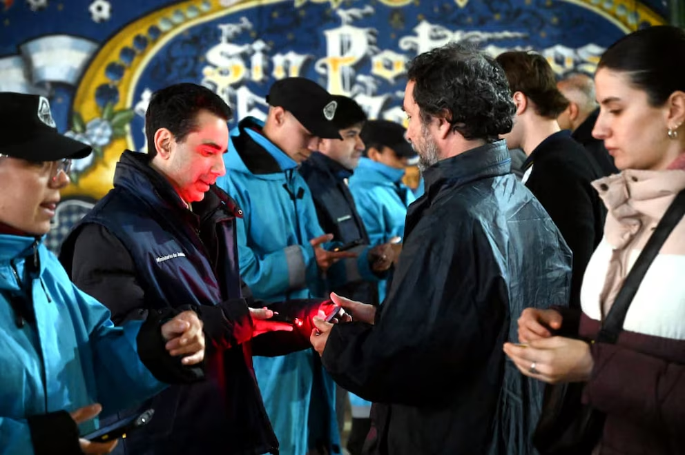 El Gobierno endurece Tribuna Segura: deudores alimentarios, afuera de las canchas