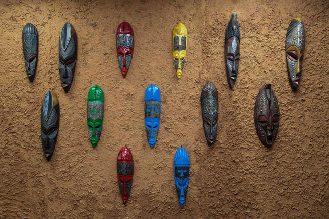 Mask wall