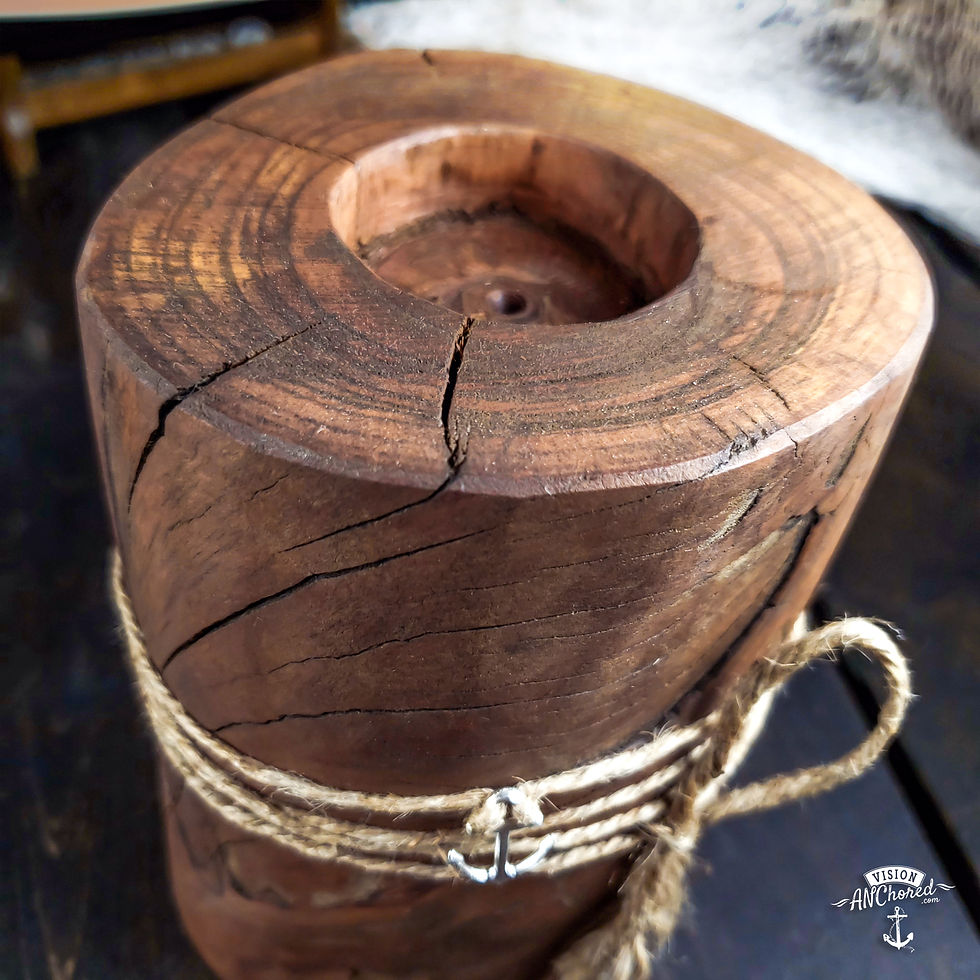 Thumbnail: Hardwood Candle Holder