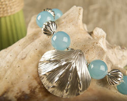 Silver Scallop Shell Chalcedony