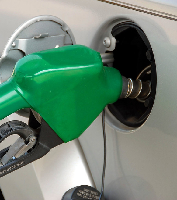 Fuel Pump Nozzle