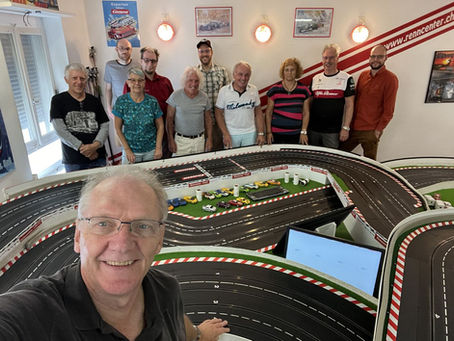 Das GOLDPOKAL Rennen mit den BRM & GECKO 1:24 Slotcars auf der Carrera & Holzbahn - 16. Sept. 2023