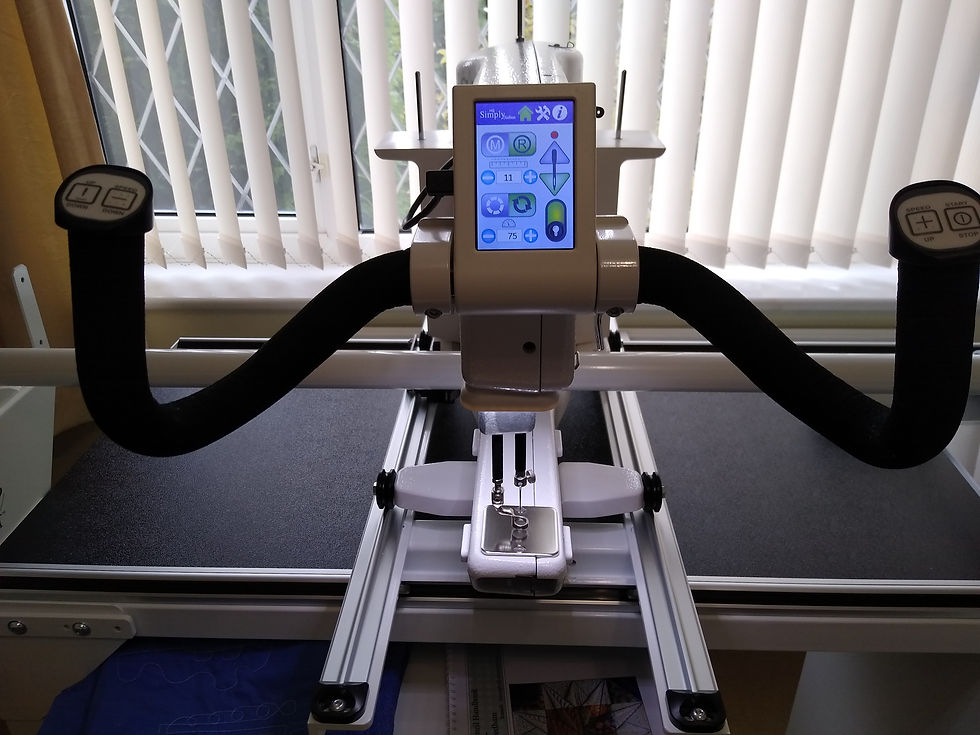 Thumbnail: SOLD! Handi Quilter Simply 16 + Little Foot frame - Stockport