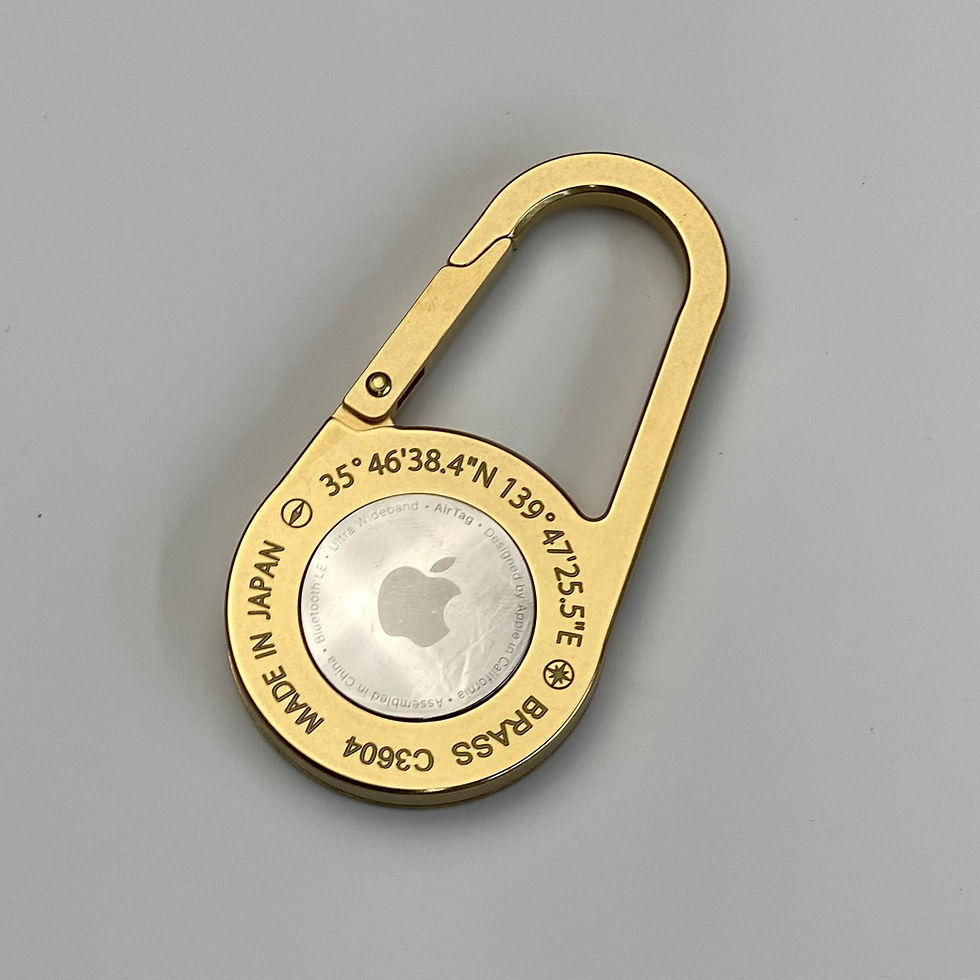 Thumbnail: AirTag carabiner BRASS (brass)
