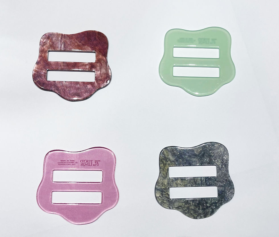 Thumbnail: Shoulder bag用Acrylic buckle Flower L-size