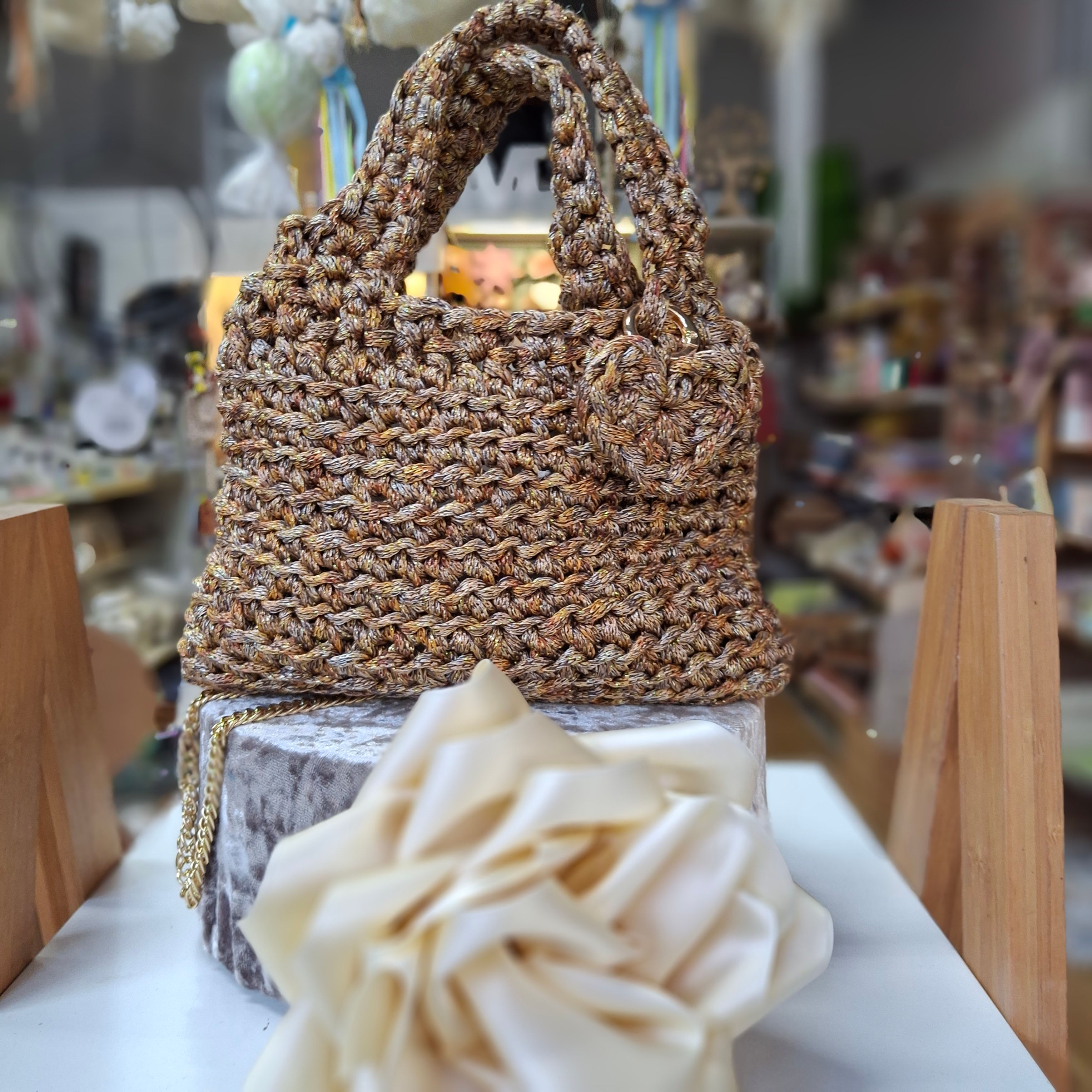 Mini Bag Giusy – Borsa crochet artigianale Made in Italy vista frontale