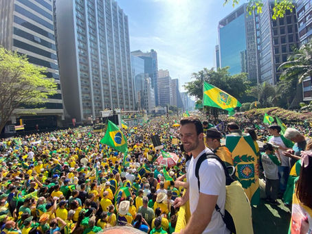 CONFIRA COMO FOI O CAMINHÃO MONARQUISTA NA PAULISTA NO DIA 7 DE SETEMBRO DE 2021!