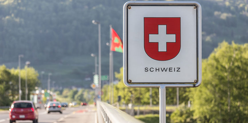 frontaliers-suisse-italie-scaled.jpg